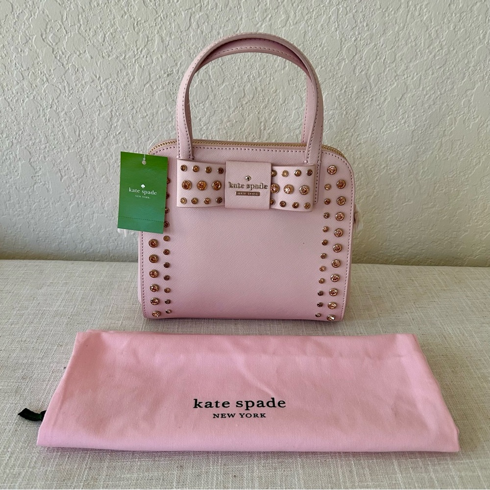 SOLD!! Kate Spade Davies hewies small merriam purse